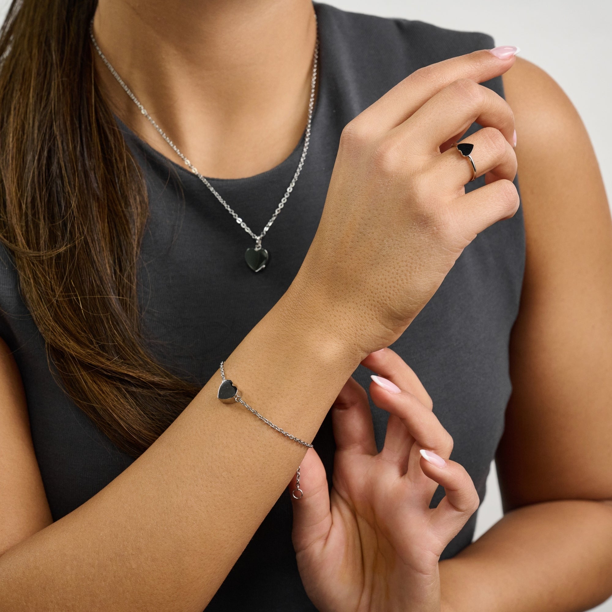 Minimal Heart Ring