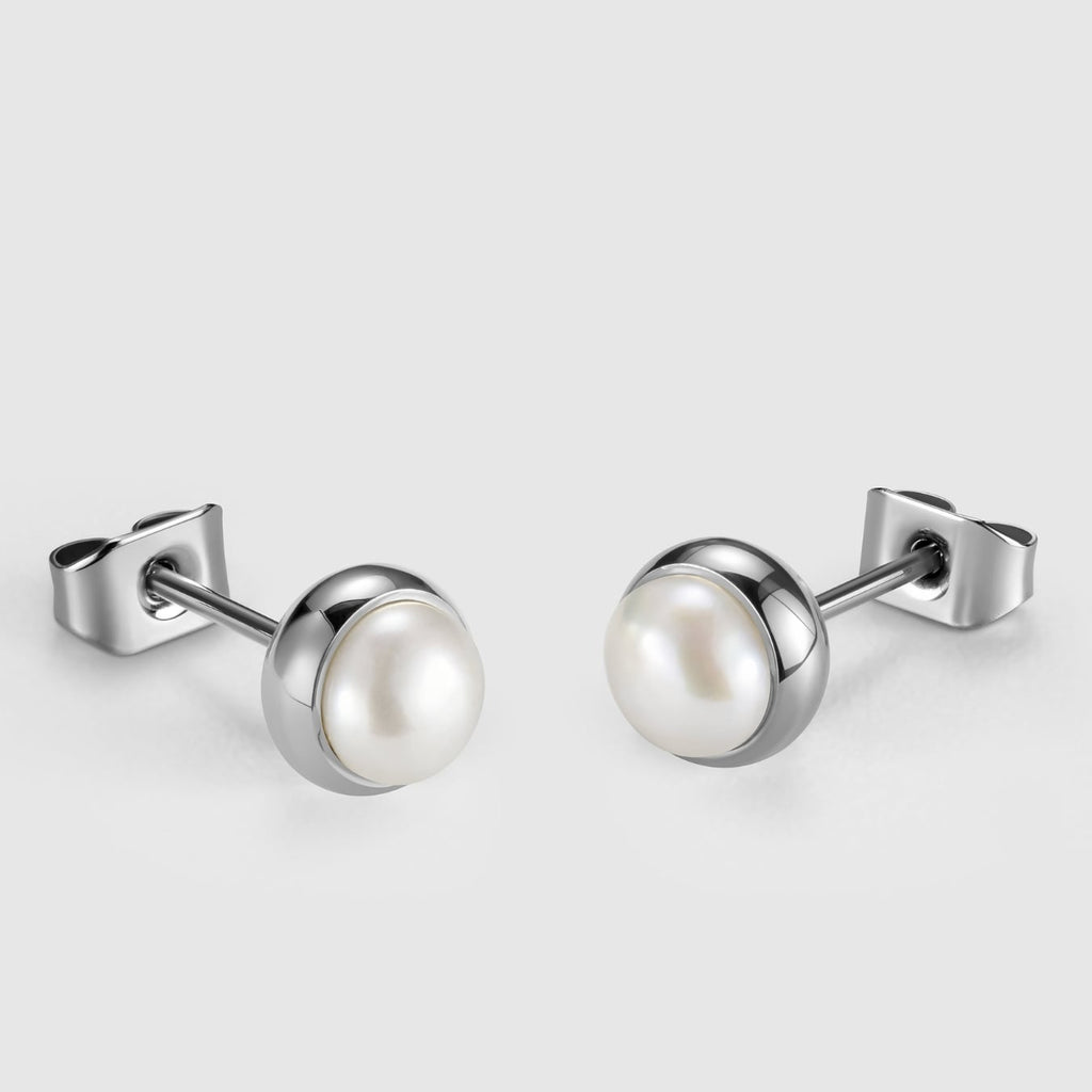 Classic Pearl Studs
