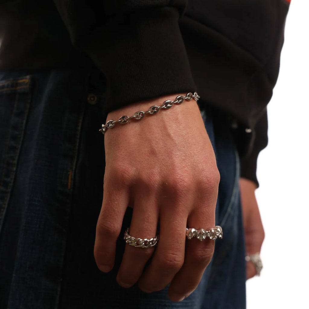 INFINITY LINK BRACELET